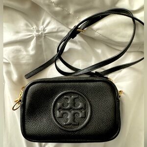 Tory Burch Black Crossbody Camera Bag